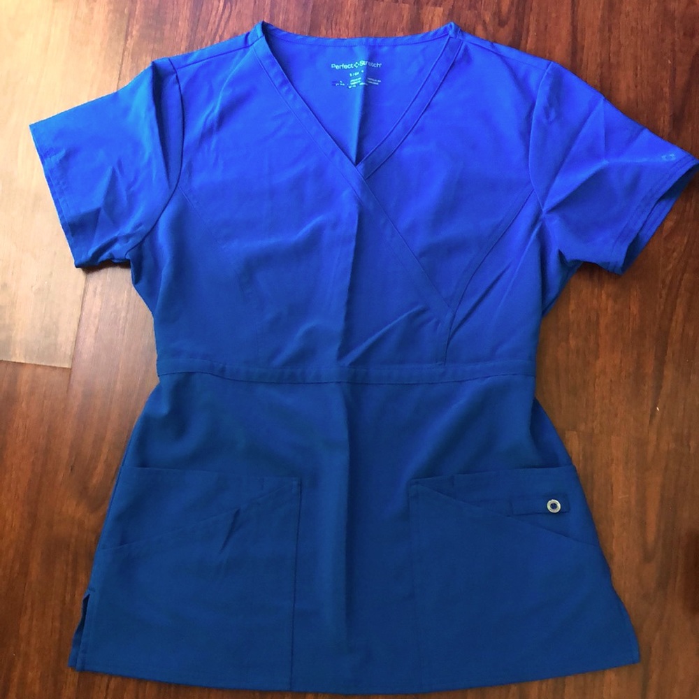 Scrub Top